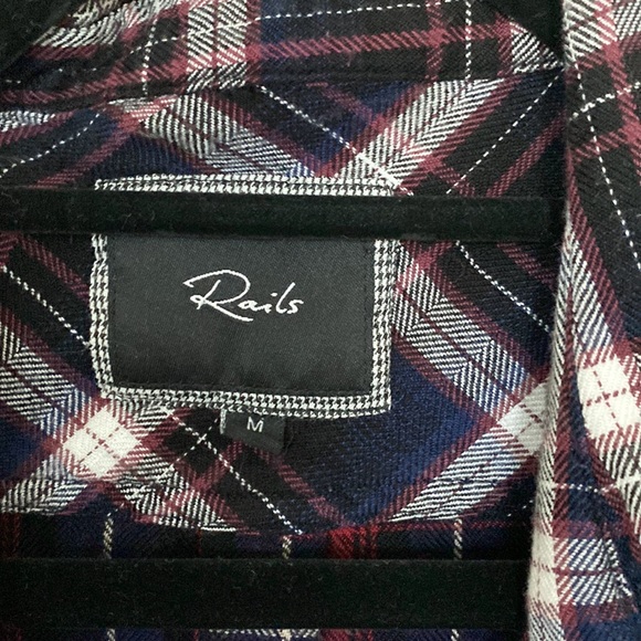 Rails Plaid - Medium - Picture 2 of 4